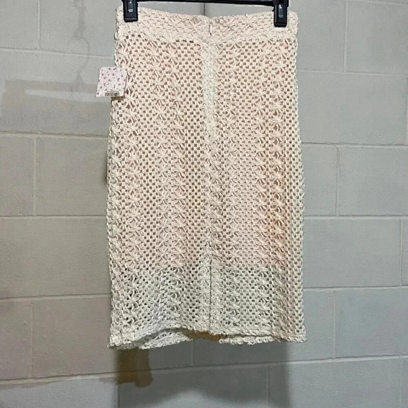 Free People All About You Pencil Skirt 2 Cream Crochet Lace Lined Sexy City Slim - Picture 7 of 12